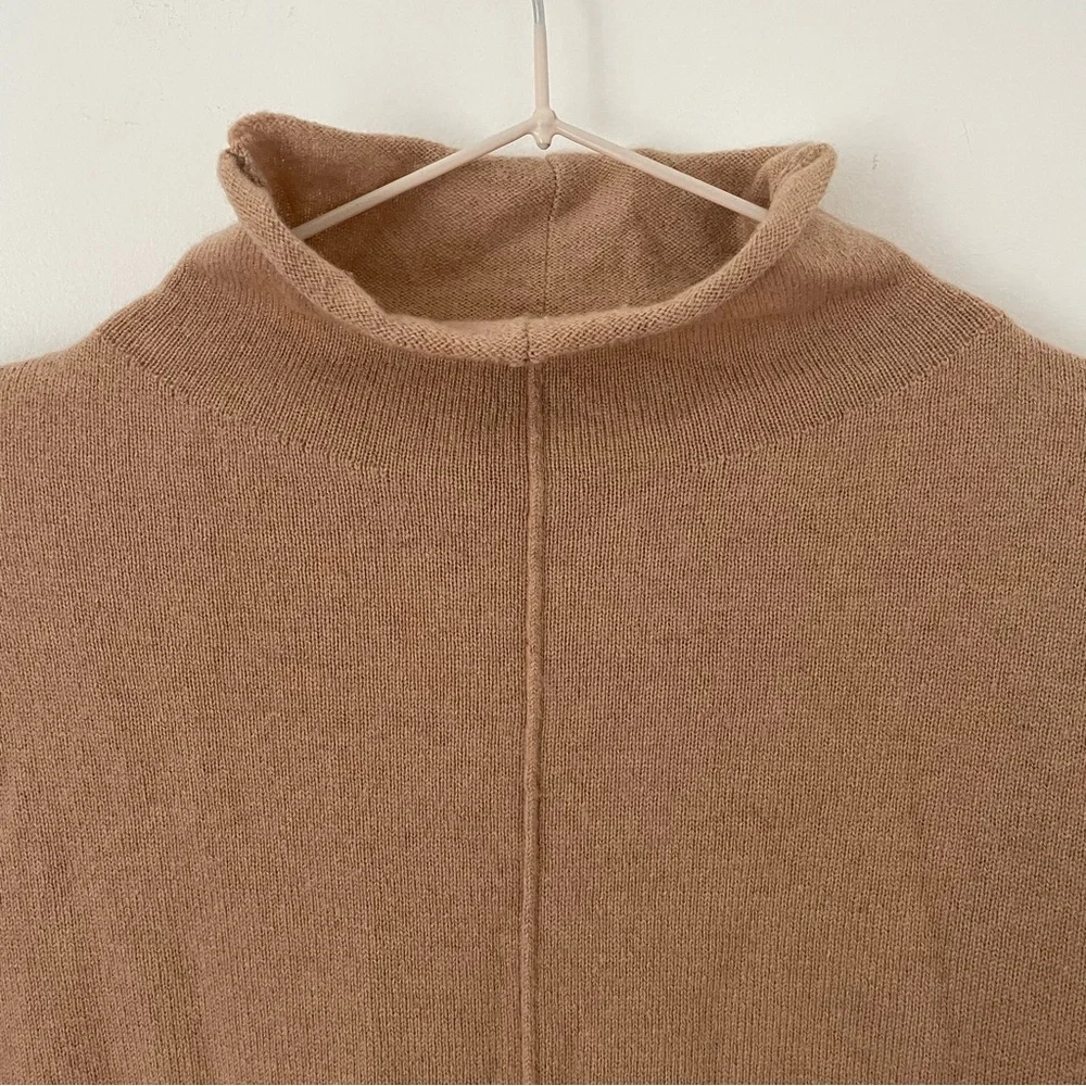 Gentle Herd cashmere and wool moc neck sweater in tan size M - Picture 7 of 10